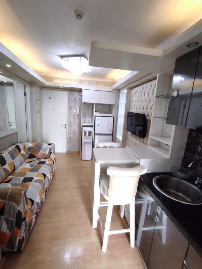 Apartemen Bassura City By Maezura Property Джакарта Экстерьер фото
